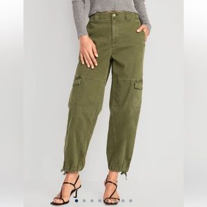 Old Navy Cargo Pants LIKE NEW